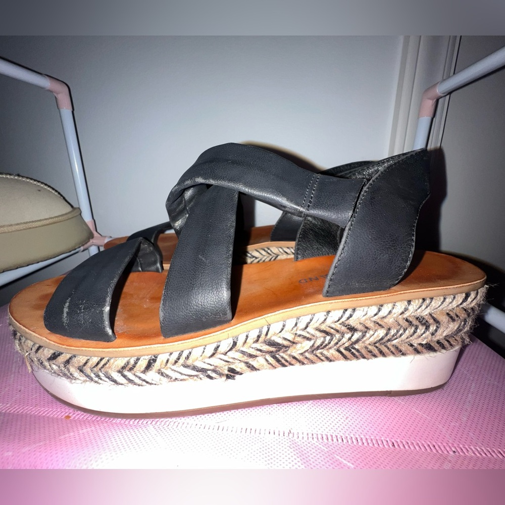 lucky brand sandals✨